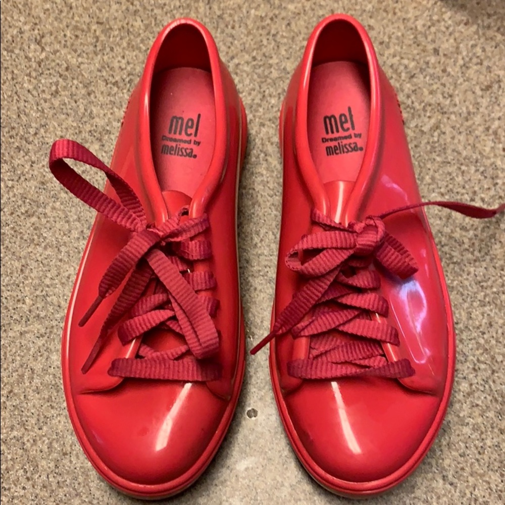 Girls shoes